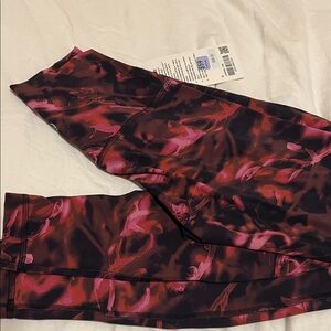 NEW Lululemon Align HR Pany 28”